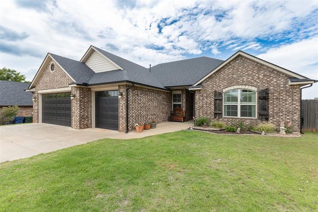287 Appaloosa Drive, Blanchard, OK 73010