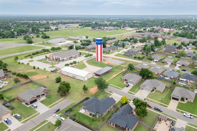287 Appaloosa Drive, Blanchard, OK 73010