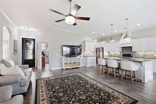 287 Appaloosa Drive, Blanchard, OK 73010