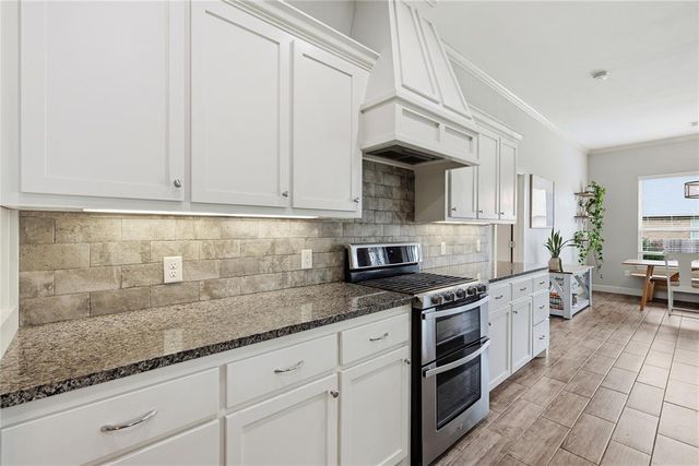 287 Appaloosa Drive, Blanchard, OK 73010