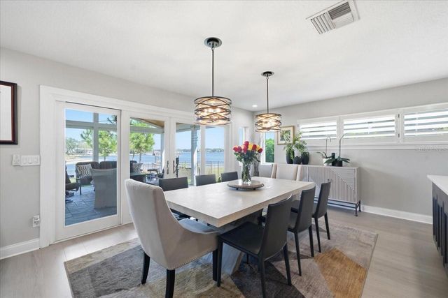 10705 CARROLLWOOD DRIVE, Tampa, FL 33618