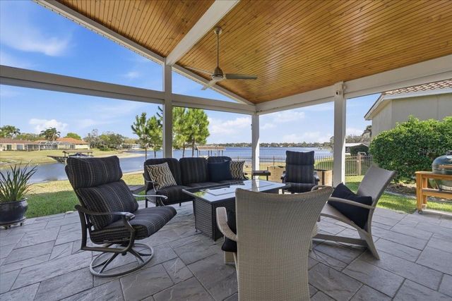 10705 CARROLLWOOD DRIVE, Tampa, FL 33618