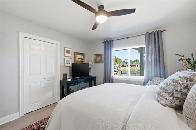 10705 CARROLLWOOD DRIVE, Tampa, FL 33618