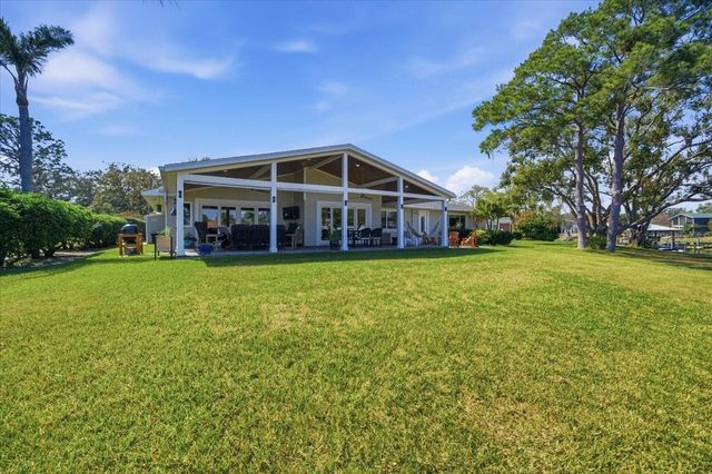 10705 CARROLLWOOD DRIVE, Tampa, FL 33618