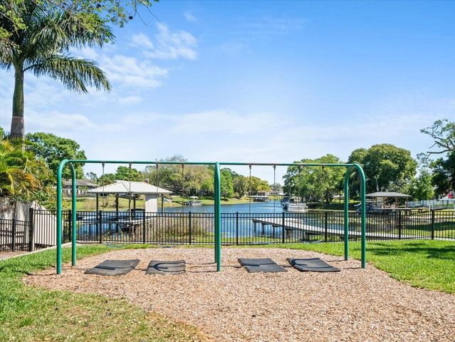 10705 CARROLLWOOD DRIVE, Tampa, FL 33618