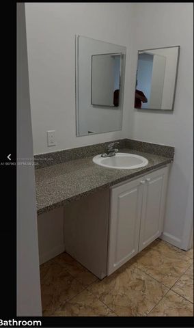2952 NW 55th Avenue 2D, Lauderhill, FL 33313