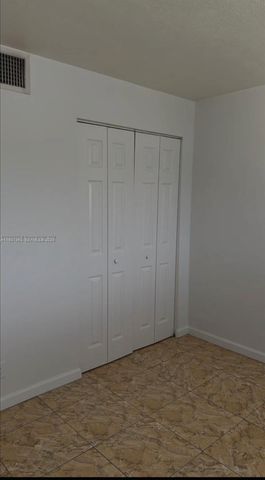 2952 NW 55th Avenue 2D, Lauderhill, FL 33313
