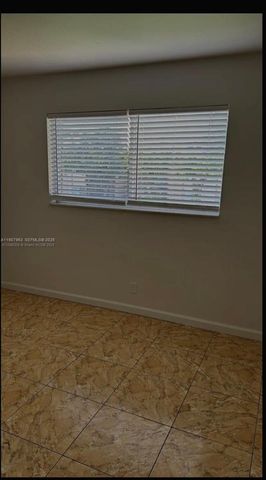 2952 NW 55th Avenue 2D, Lauderhill, FL 33313