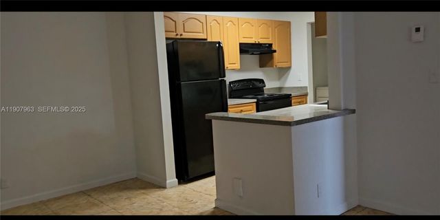 2952 NW 55th Avenue 2D, Lauderhill, FL 33313