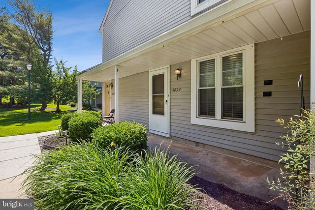 203A SEDGEFIELD DR, Mount Laurel, NJ 08054