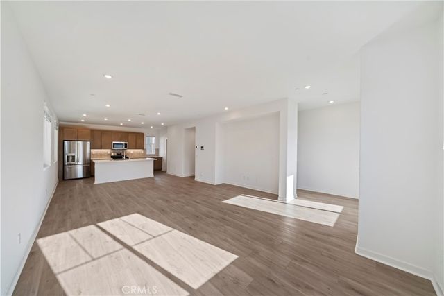 2590 Sprout Lane, Corona, CA 92883