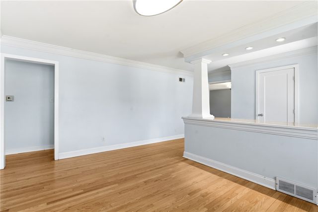 21 Collingwood Avenue, Oakwood, OH 45419