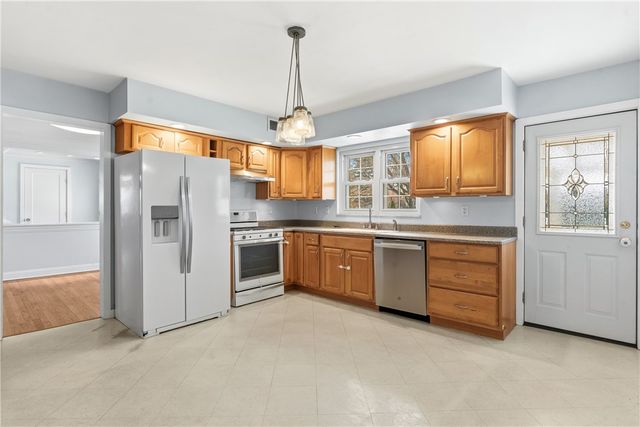 21 Collingwood Avenue, Oakwood, OH 45419