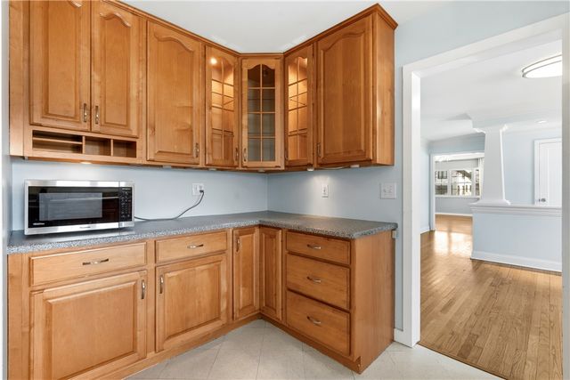 21 Collingwood Avenue, Oakwood, OH 45419