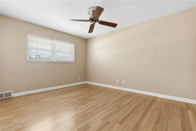 21 Collingwood Avenue, Oakwood, OH 45419