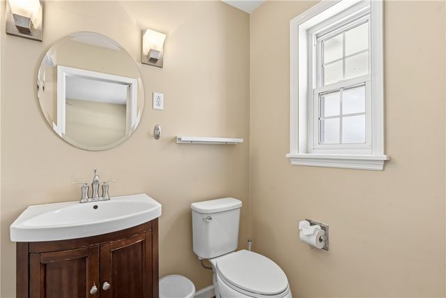 21 Collingwood Avenue, Oakwood, OH 45419