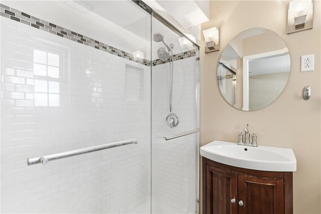 21 Collingwood Avenue, Oakwood, OH 45419