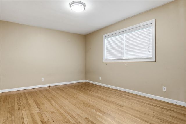 21 Collingwood Avenue, Oakwood, OH 45419