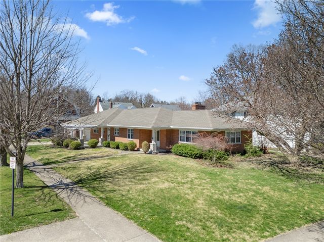 21 Collingwood Avenue, Oakwood, OH 45419