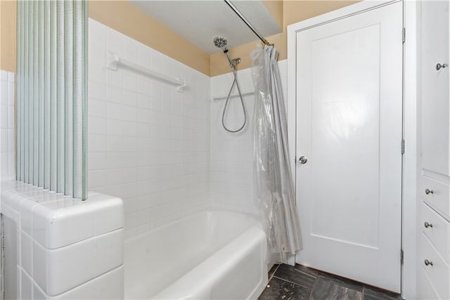 21 Collingwood Avenue, Oakwood, OH 45419