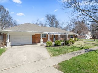 21 Collingwood Avenue, Oakwood, OH 45419