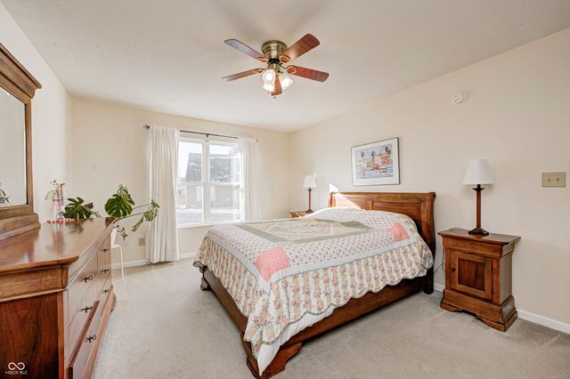 721 Treeview Circle, Avon, IN 46123