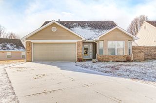 721 Treeview Circle, Avon, IN 46123