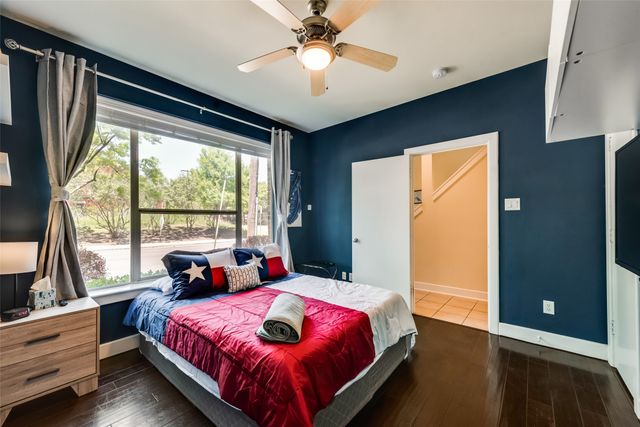 2718 Floyd Street, Dallas, TX 75204