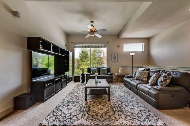 2718 Floyd Street, Dallas, TX 75204