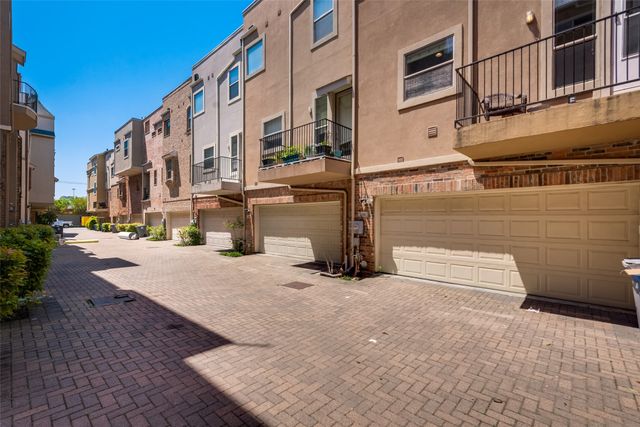 2718 Floyd Street, Dallas, TX 75204