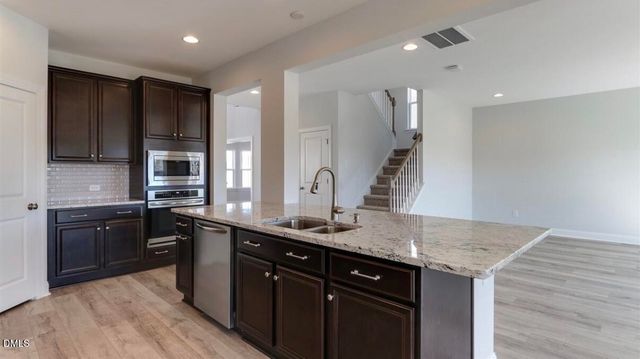 3422 Longleaf Estates Drive, Raleigh, NC 27616