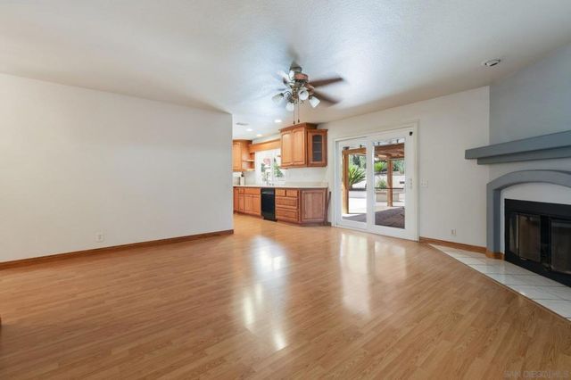 12175 Gay Rio Dr, Lakeside, CA 92040