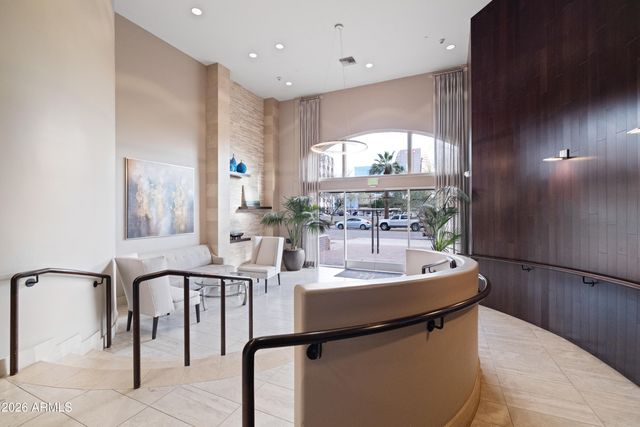 16 W ENCANTO Boulevard 417, Phoenix, AZ 85003