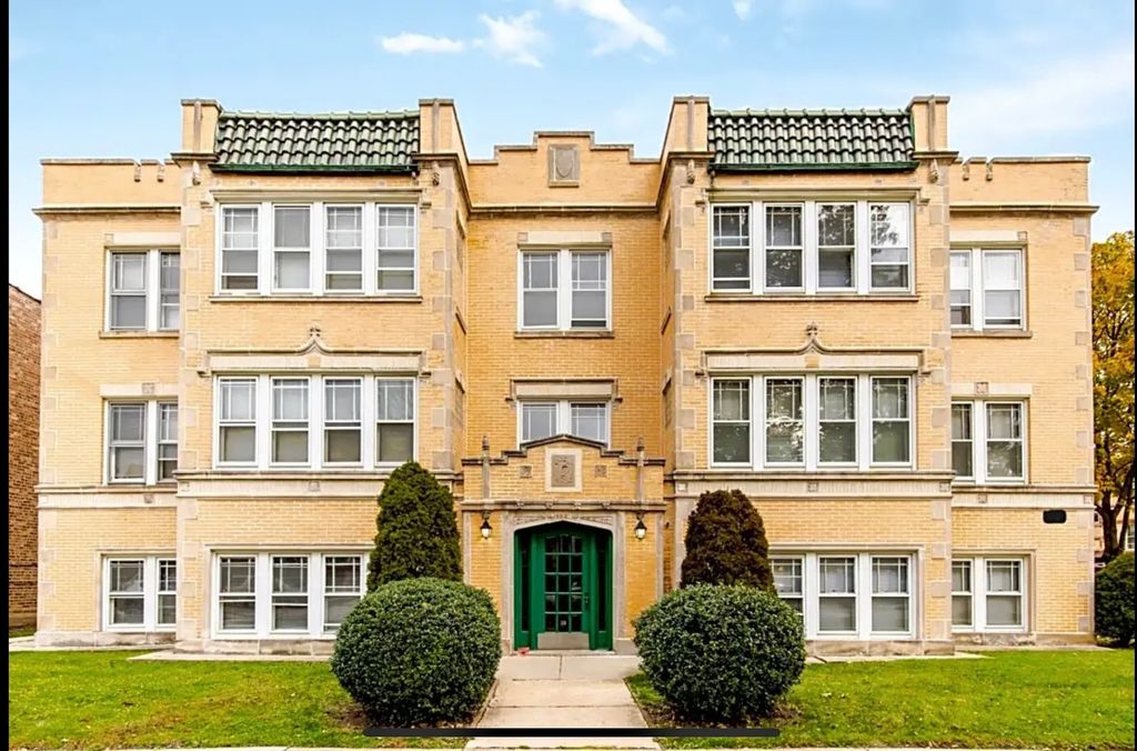 1943 Wesley Avenue 2, Berwyn, IL 60402