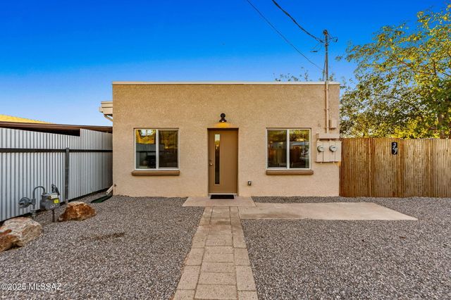 3281 N Flanwill Boulevard, Tucson, AZ 85716
