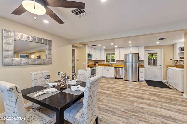 3281 N Flanwill Boulevard, Tucson, AZ 85716