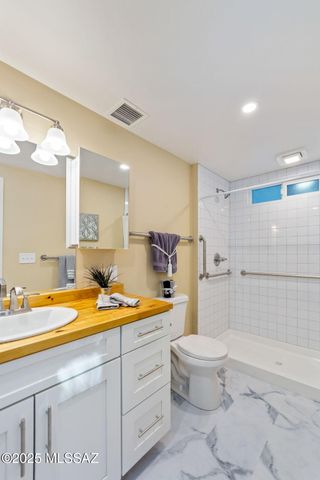 3281 N Flanwill Boulevard, Tucson, AZ 85716