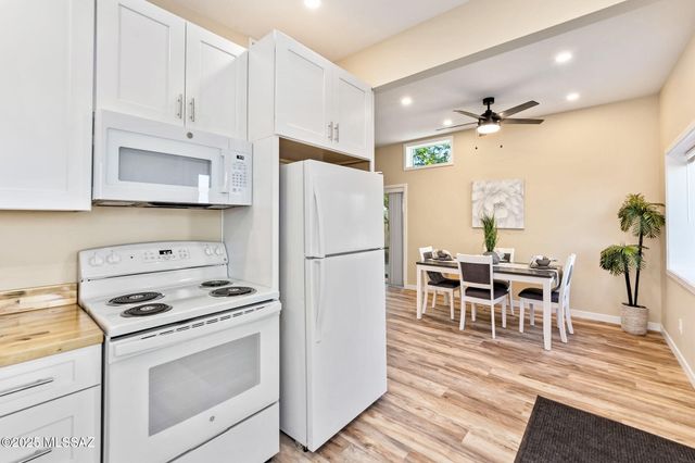 3281 N Flanwill Boulevard, Tucson, AZ 85716