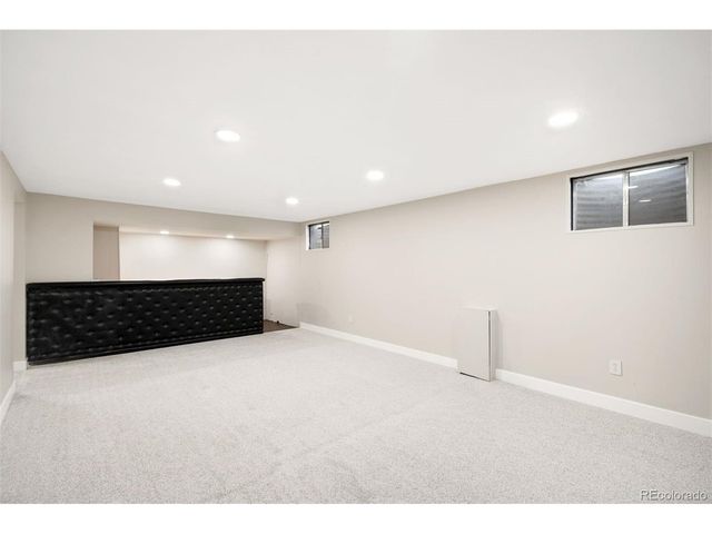 2655 S Norman Ct, Denver, CO 80224