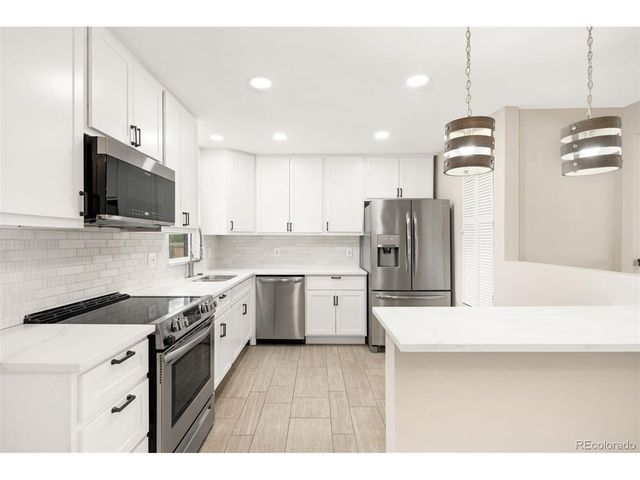 2655 S Norman Ct, Denver, CO 80224