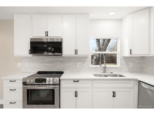 2655 S Norman Ct, Denver, CO 80224