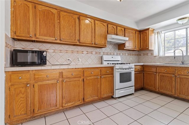 13541 Crossdale, Norwalk, CA 90650