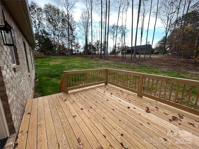 1031 Long Drive, Newton, NC 28658