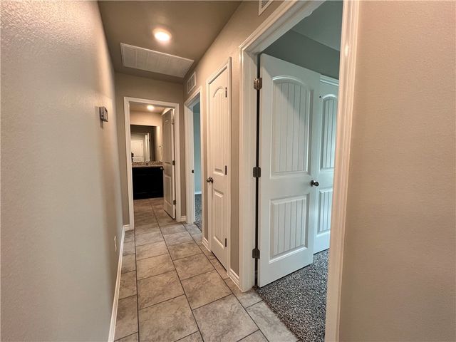 7637 Bullrider Dr, Corpus Christi, TX 78414