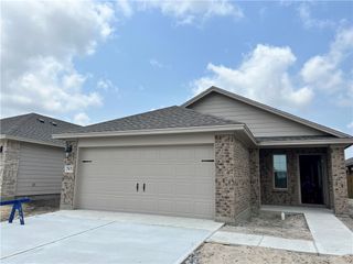 7637 Bullrider Dr, Corpus Christi, TX 78414