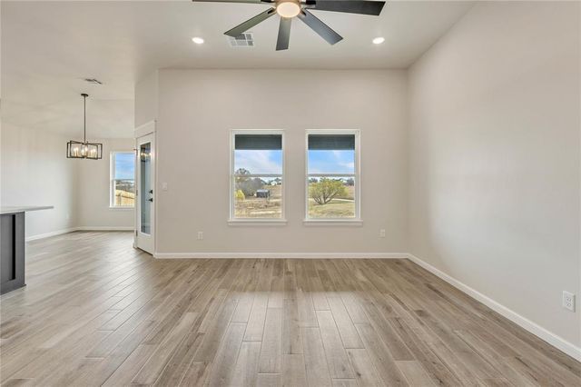 502 Grand Sycamore Drive, Washington, OK 73093