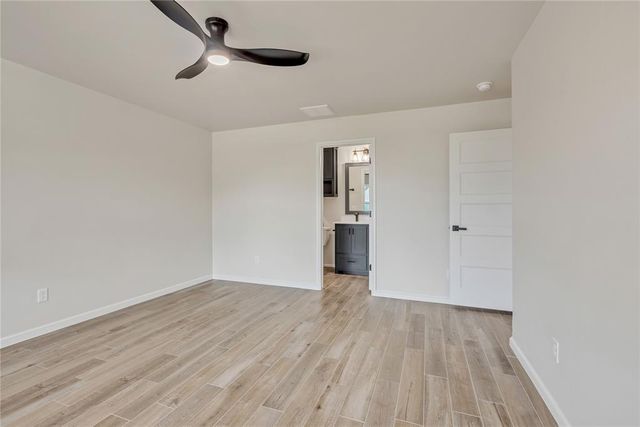 502 Grand Sycamore Drive, Washington, OK 73093