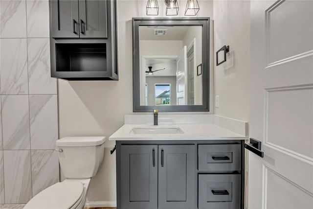 502 Grand Sycamore Drive, Washington, OK 73093