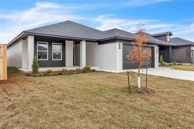 502 Grand Sycamore Drive, Washington, OK 73093