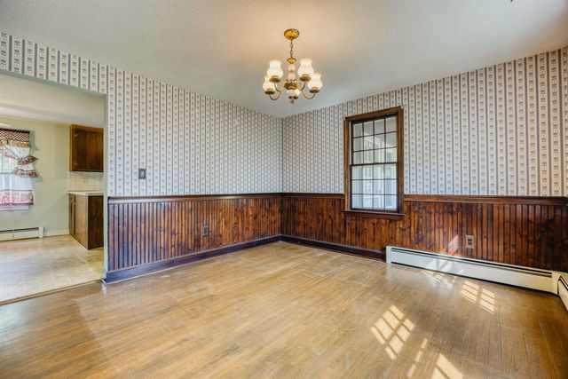 95 Gilcreast Road, Londonderry, NH 03053